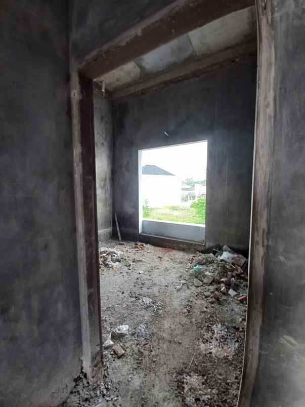 dijual rumah jl cemara kipas