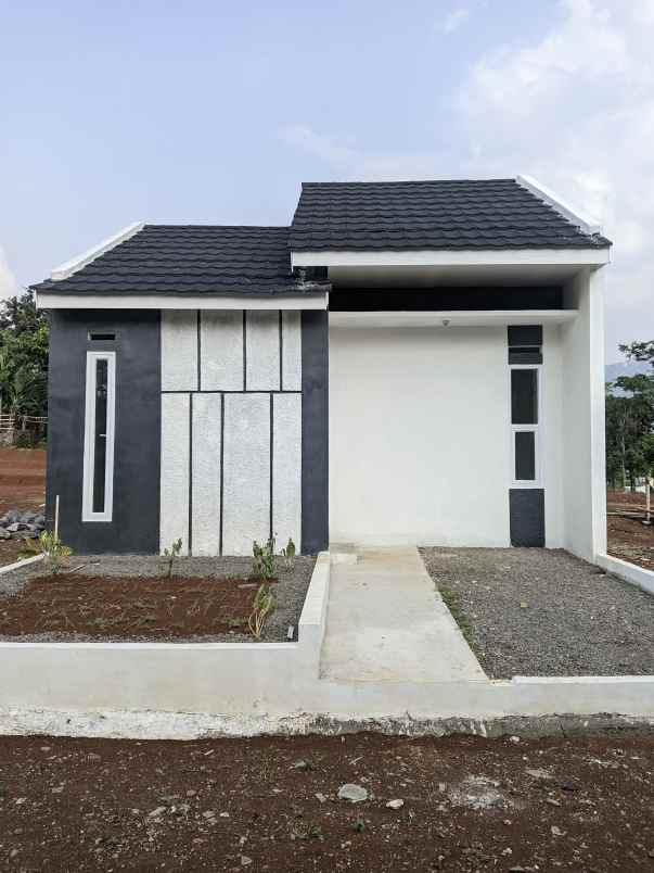 dijual rumah jl cikalapa ciptahaja