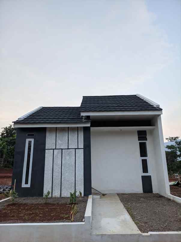 dijual rumah jl cikalapa ciptahaja