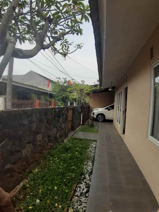 dijual rumah jl cinere raya cinere depok