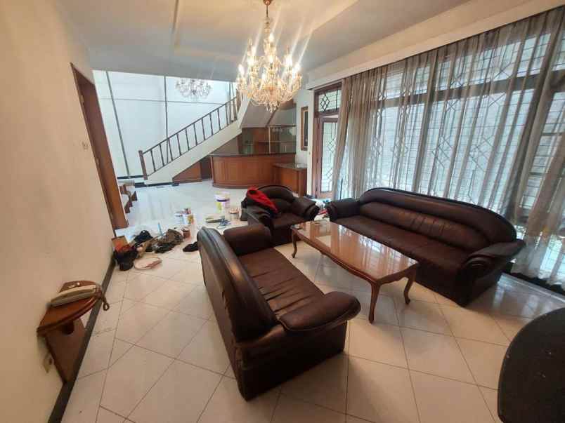 dijual rumah jl citeureup cimahi