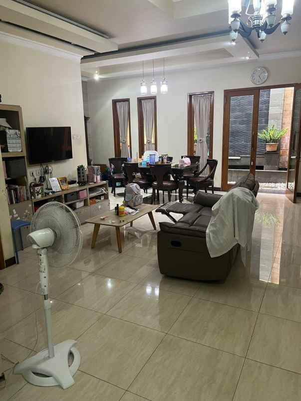 dijual rumah jl elang indopura b1 19