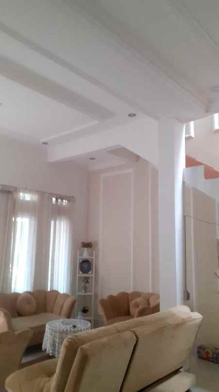 dijual rumah jl gn karang limusnunggal