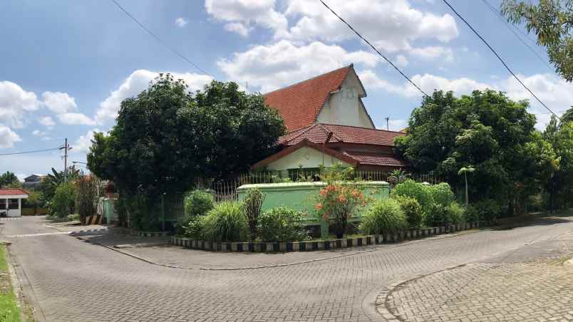 dijual rumah jl jemursari selatan jemur