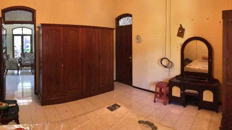 dijual rumah jl jemursari selatan jemur