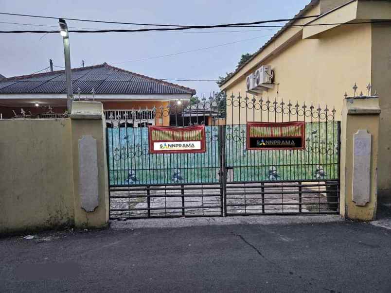 dijual rumah jl keadilan