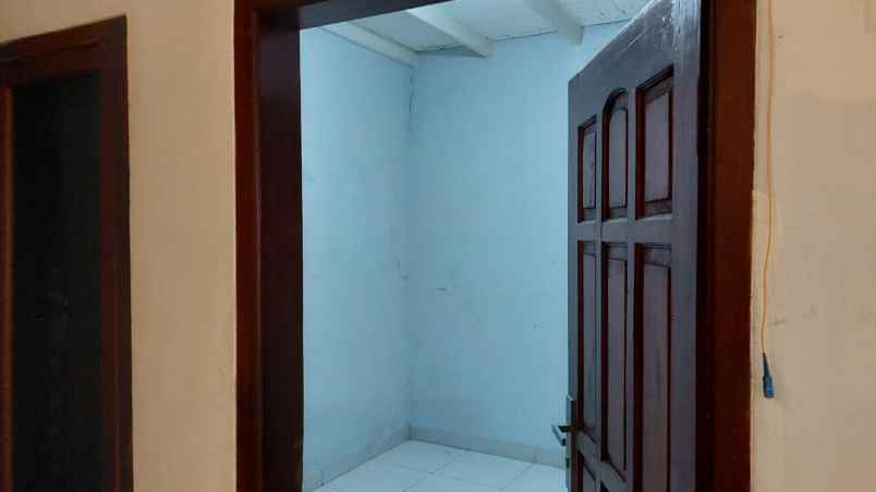 dijual rumah jl kuningan antapani bandung