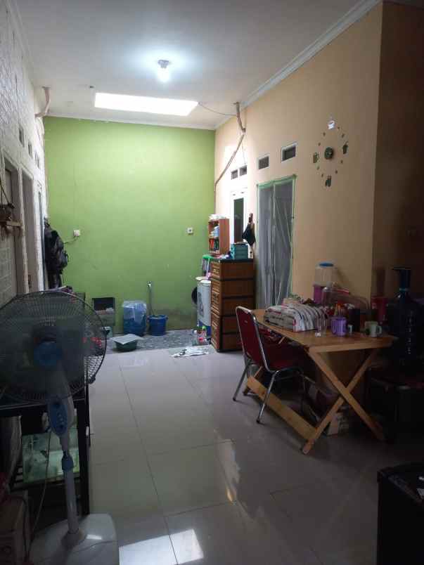 dijual rumah jl moran