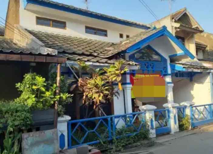 dijual rumah jl neptunus margahayu