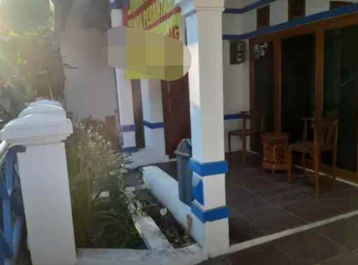 dijual rumah jl neptunus margahayu