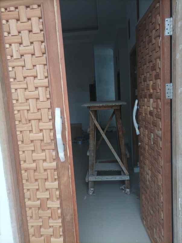 dijual rumah jl pondok kelapa duren