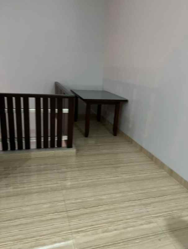 dijual rumah jl pondok kelapa raya