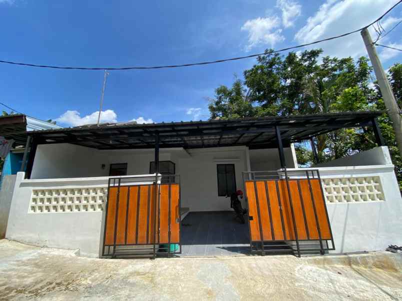 dijual rumah jl raya kp kaum pandak