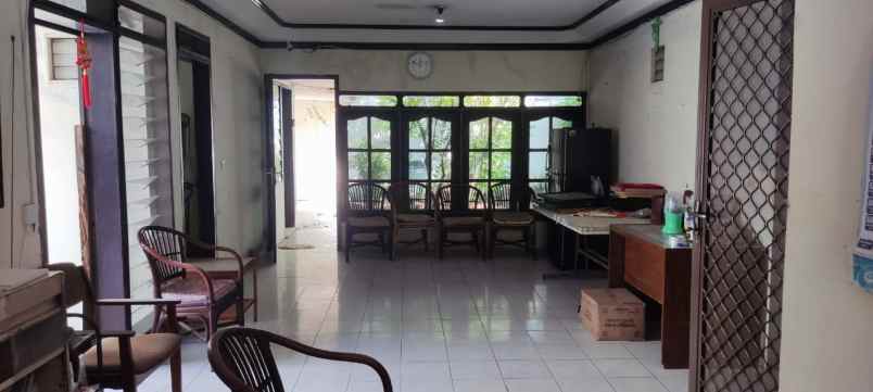 dijual rumah jl sembrodro pondok