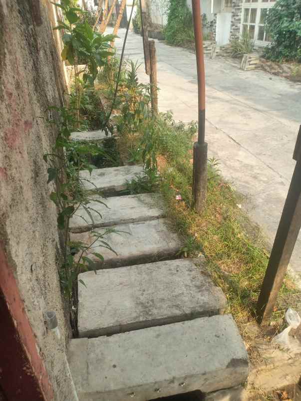 dijual rumah jl sonokembang