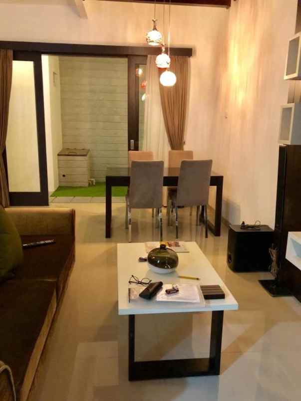 dijual rumah jl syarpa ciganjur