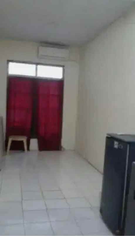 dijual rumah jl taman malaka pondok