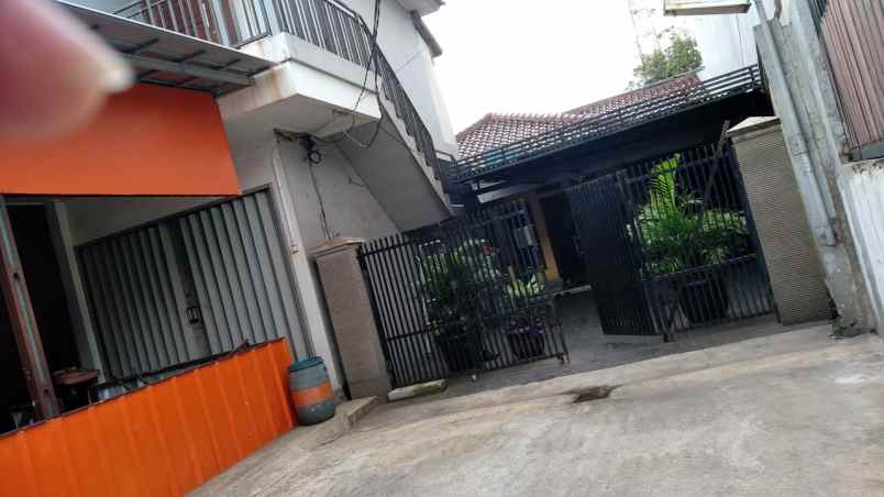 dijual rumah jln jombang raya pondok