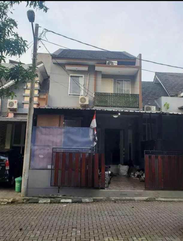 dijual rumah jln raya benda pamulang