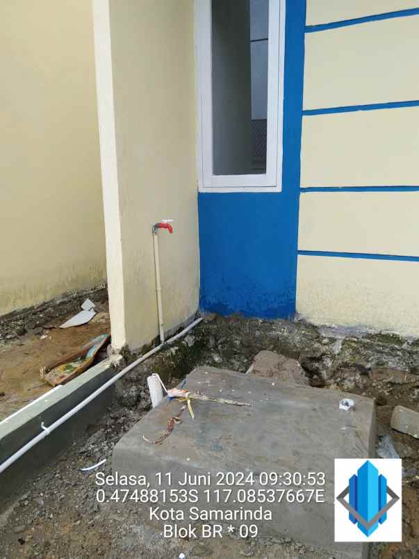 dijual rumah jln ringroad