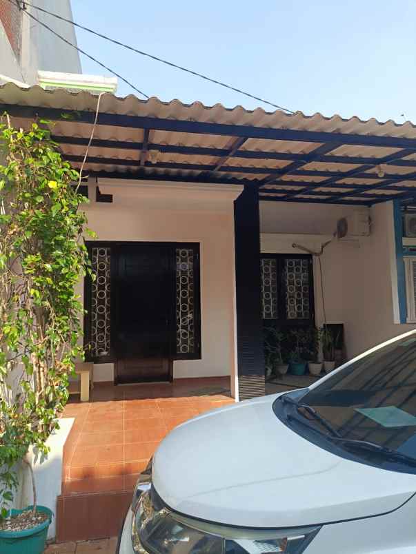dijual rumah kaja ciracas jakarta timur