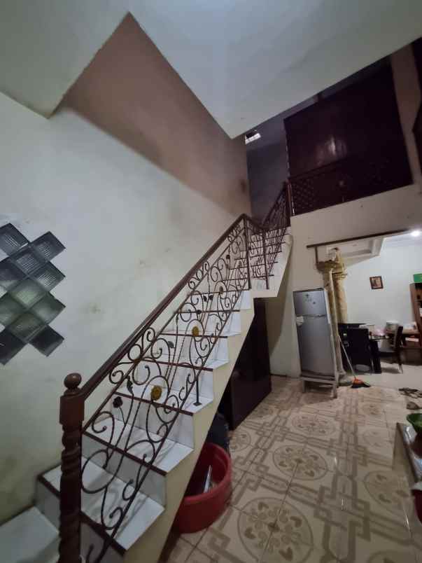 dijual rumah kapas madya