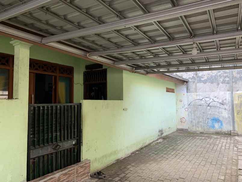 dijual rumah karawaci