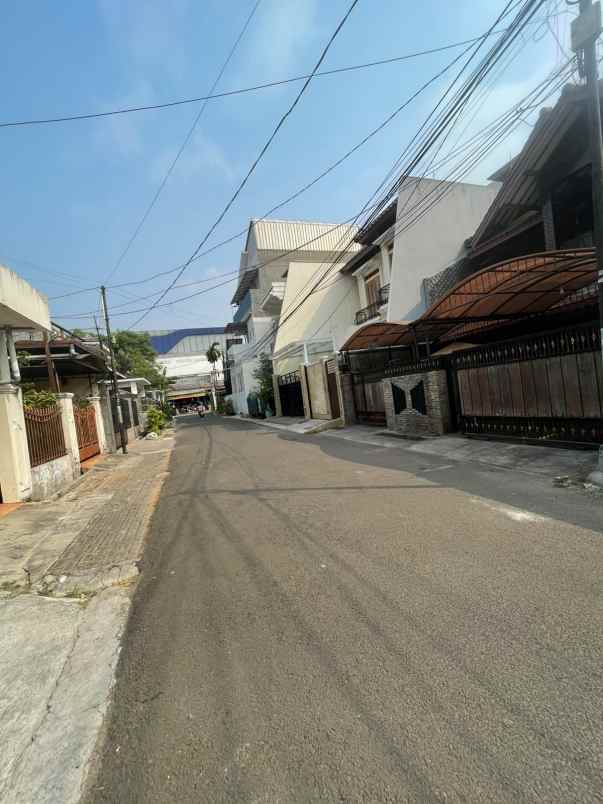 dijual rumah kavling dpr meruya selatan