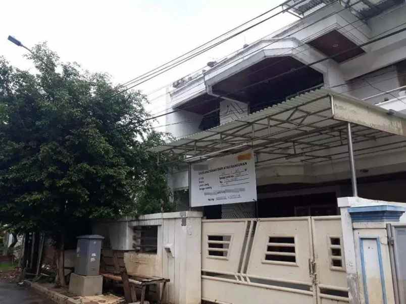 dijual rumah kedoya utara kec kebon