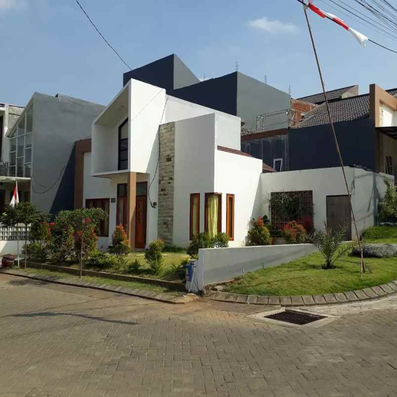 dijual rumah kedungkandang kota malang