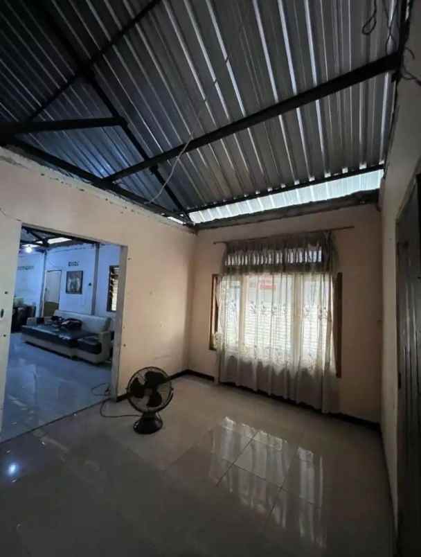 dijual rumah kedurus