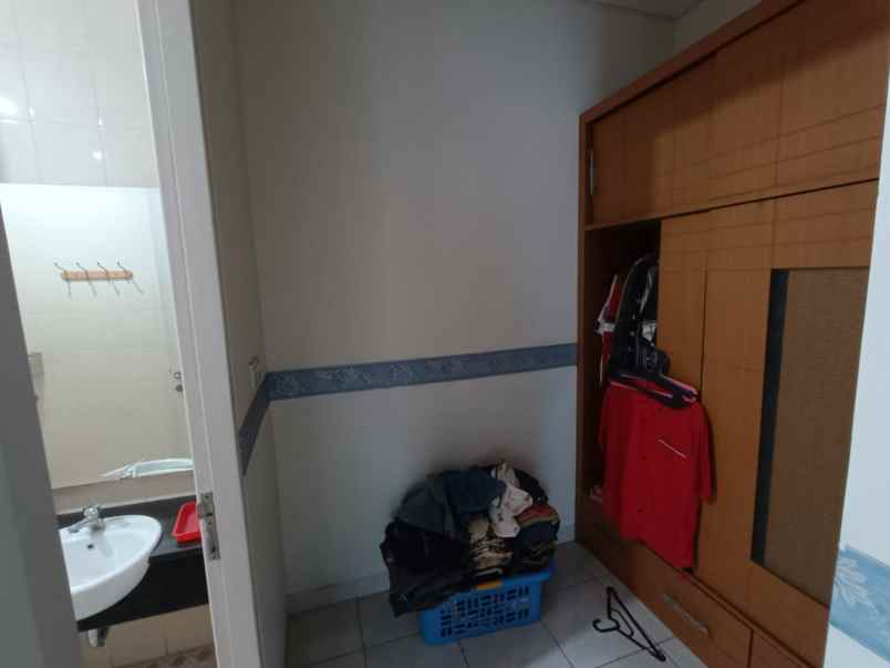 dijual rumah kelapa gading