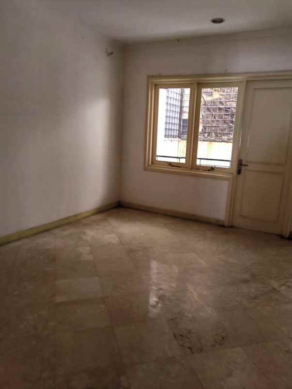 dijual rumah kelapa gading