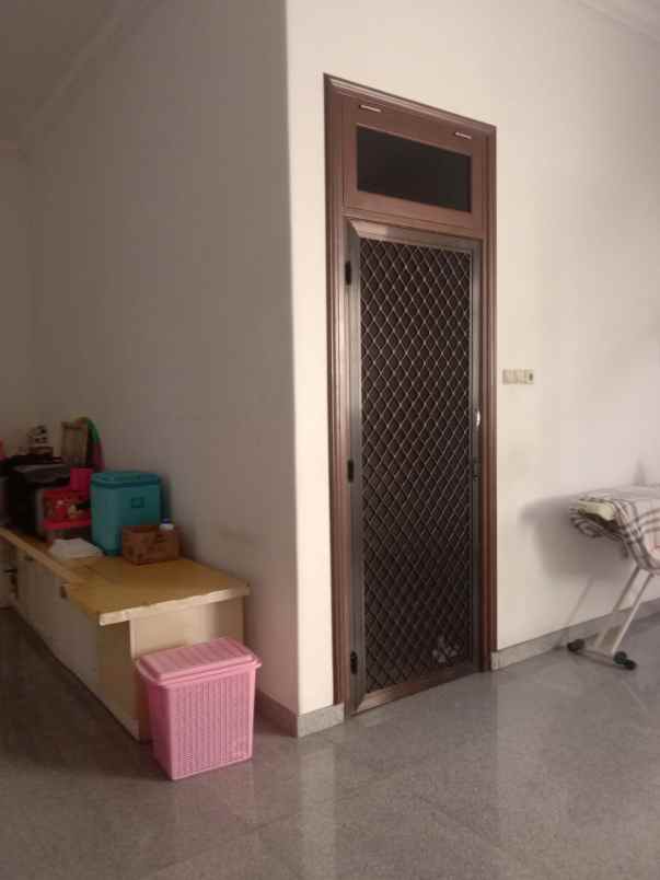 dijual rumah kertajaya indah