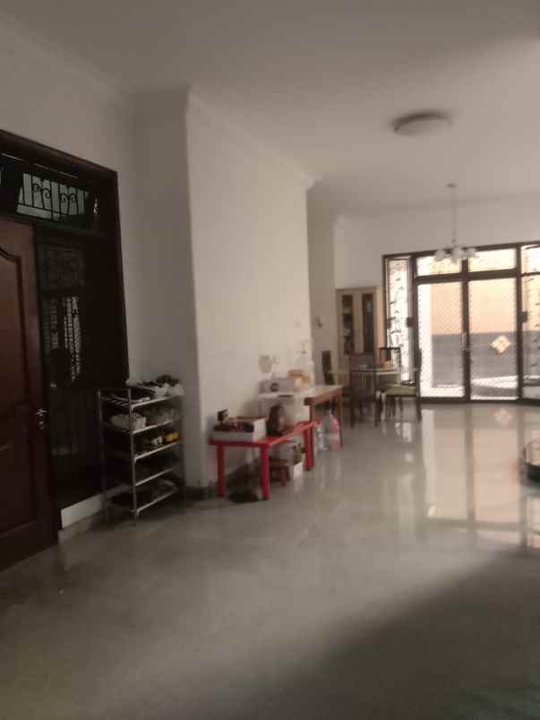 dijual rumah kertajaya indah