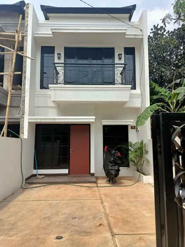 dijual rumah kodau