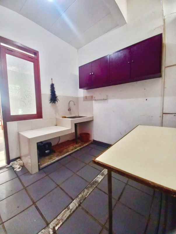 dijual rumah komp antapani city mas