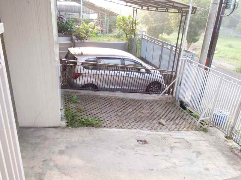 dijual rumah komplek dreamhill