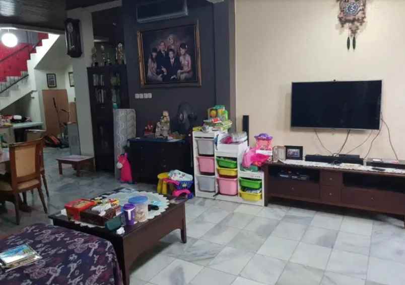 dijual rumah komplek pertanian