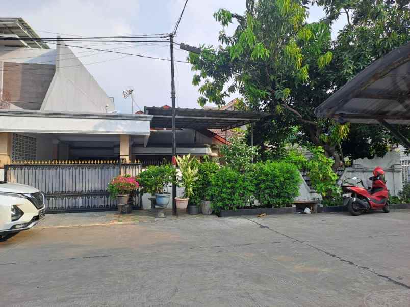 dijual rumah komplek pulo gebang permai