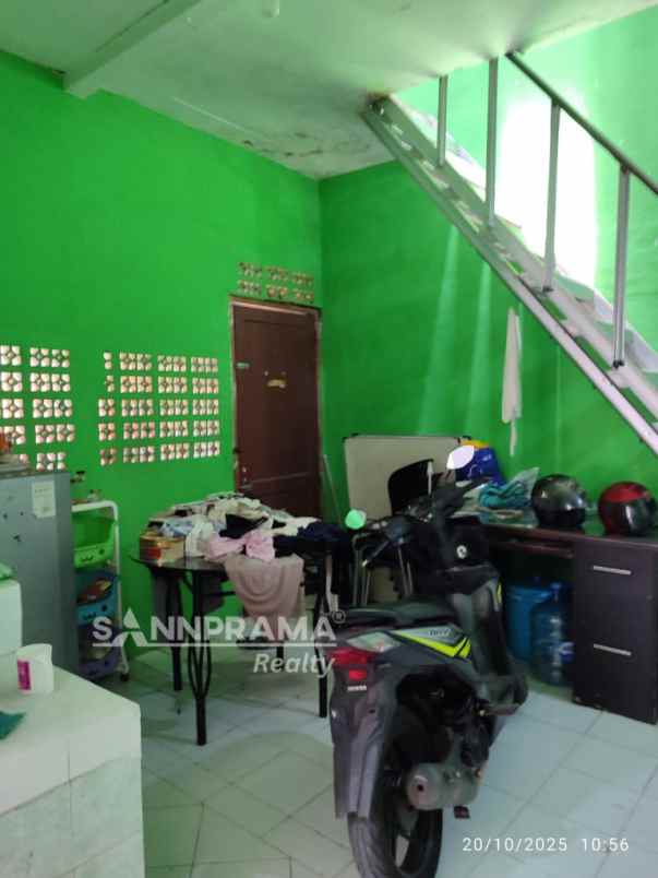 dijual rumah kukusan beji depok
