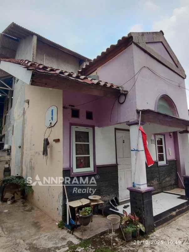 dijual rumah kukusan beji depok