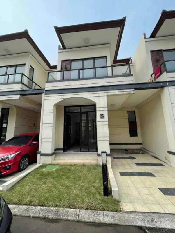 dijual rumah lavon swancity