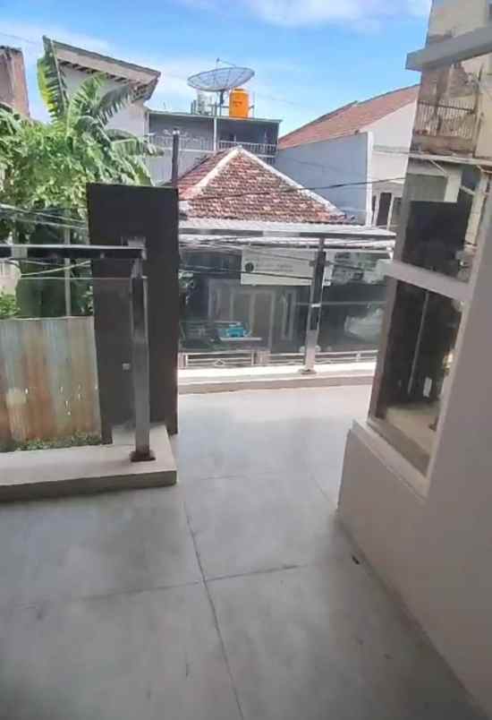 dijual rumah lebak