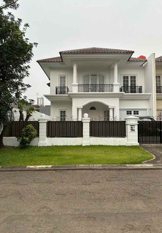 dijual rumah legenda wisata