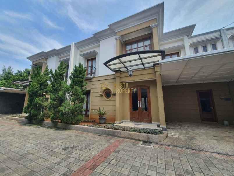 dijual rumah lenteng agung jakarta