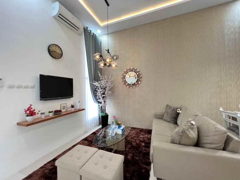 dijual rumah leuwinanggung cibubur depok