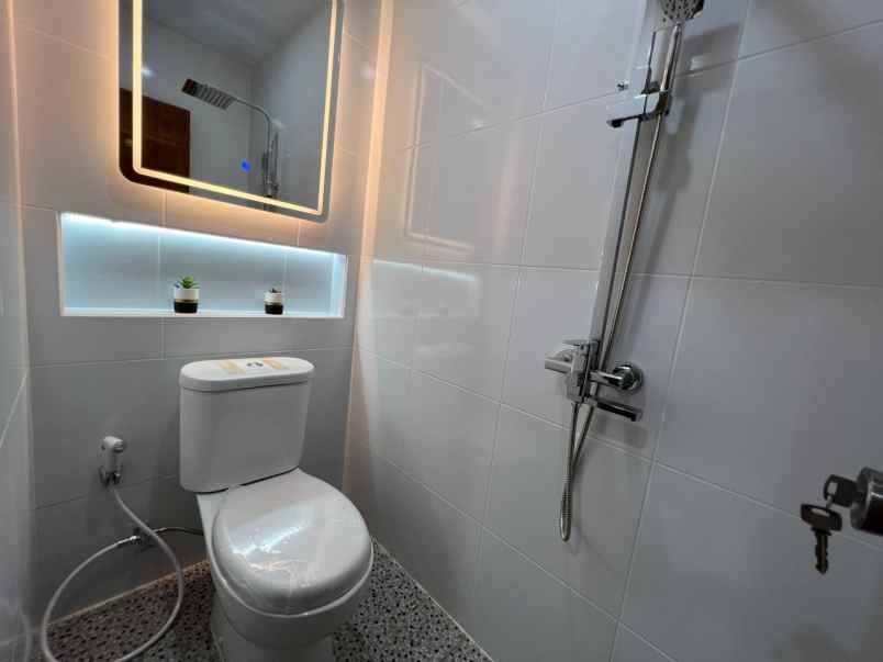 dijual rumah leuwinanggung cibubur depok