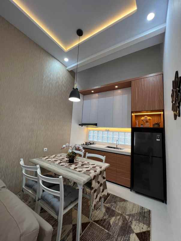 dijual rumah leuwinanggung cibubur depok