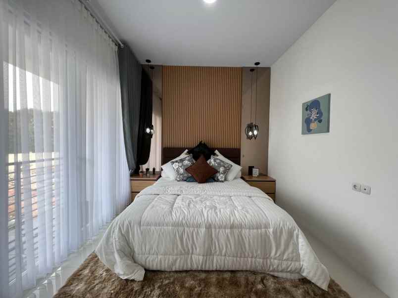 dijual rumah leuwinanggung cibubur depok